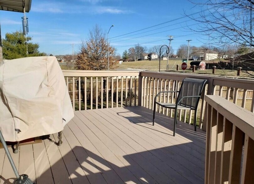Building Photo - 502 Pepper Hill Dr