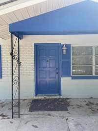 Building Photo - 4225 NW 21st Dr