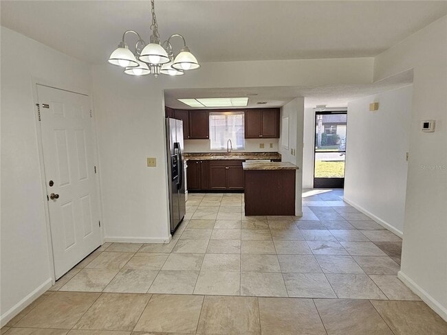 Building Photo - 499 Albee Farm Rd