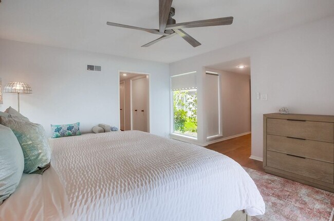 Building Photo - Modern Ocean View Home in La Jolla 4 Bed, 3 Bath