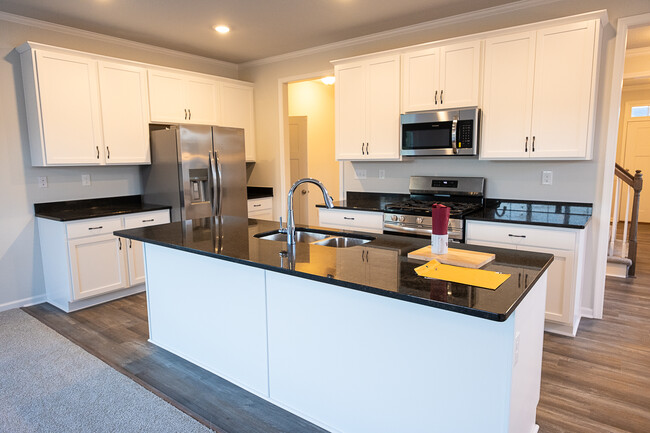 Building Photo - 2205 Captiva Ln