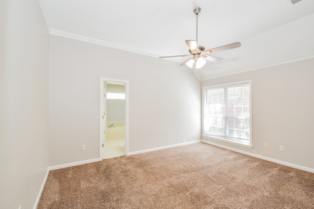 Building Photo - 6906 Greyhawk Cove N