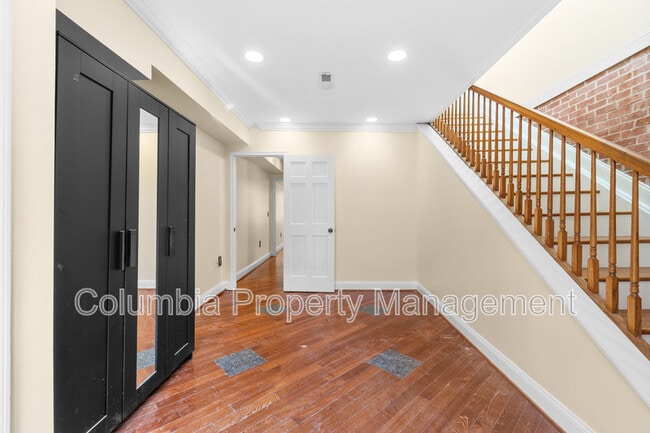 Building Photo - 1426 5th St NW