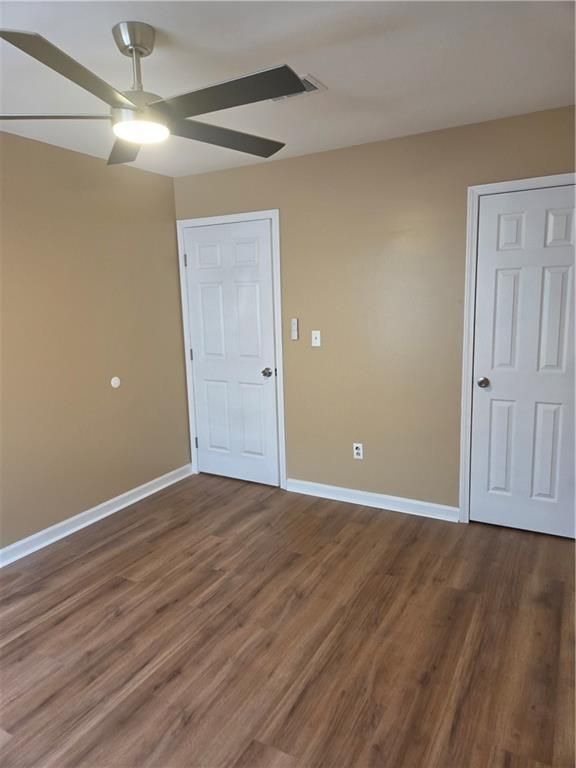 Building Photo - 5595 Wells Cir