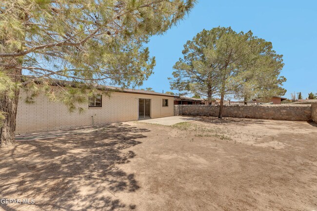 Building Photo - 228 Caribe Cir
