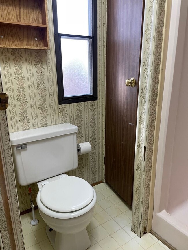 Building Photo - 2 BED, 2 BATH MOBILE HOME