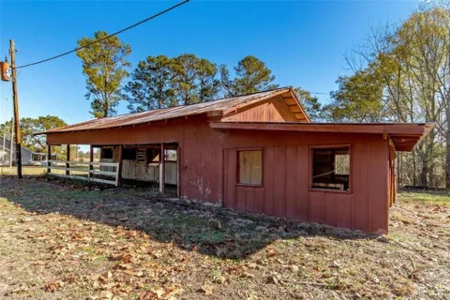 Building Photo - 151 Atchison Rd