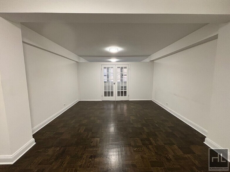 Building Photo - BEEKMAN PLACE