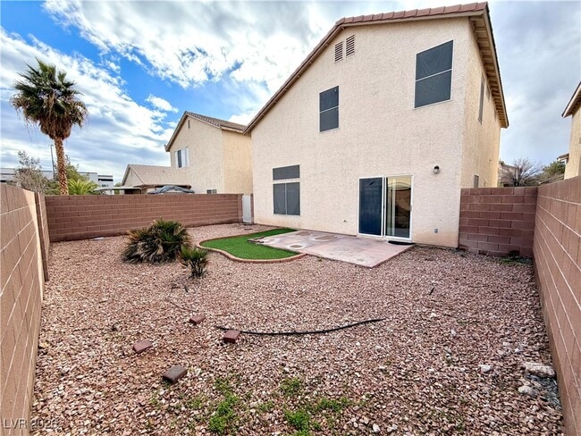 Building Photo - 8824 Rambling Rock Ct