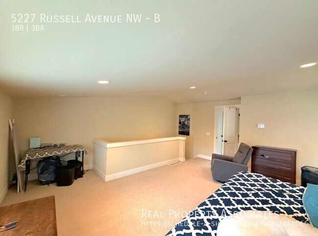 Building Photo - 5227 Russell Ave NW