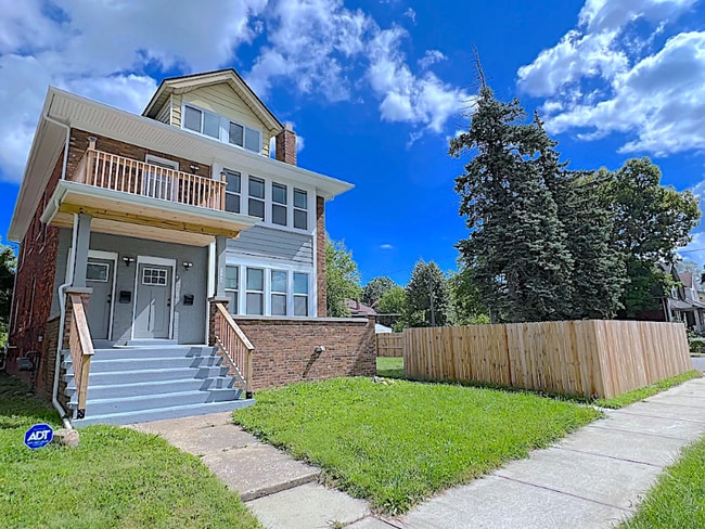 Building Photo - 5006 Seminole St