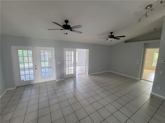 Building Photo - 7413 Crock Ave