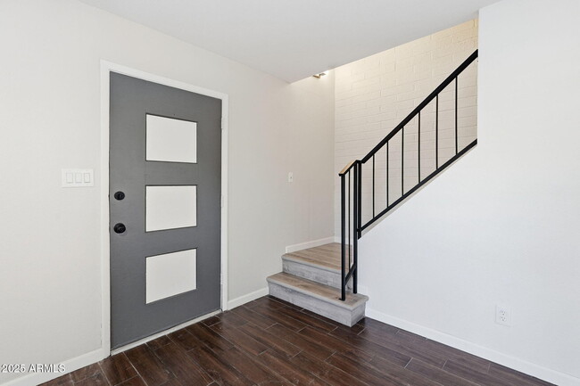 Building Photo - 4163 N 81st St