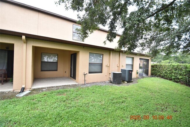 Building Photo - 2447 Hibiscus Bay Ln