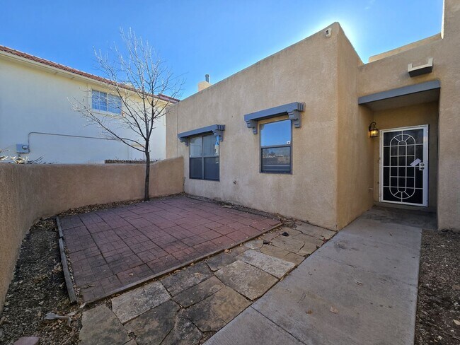 Building Photo - 4223 Sundance St