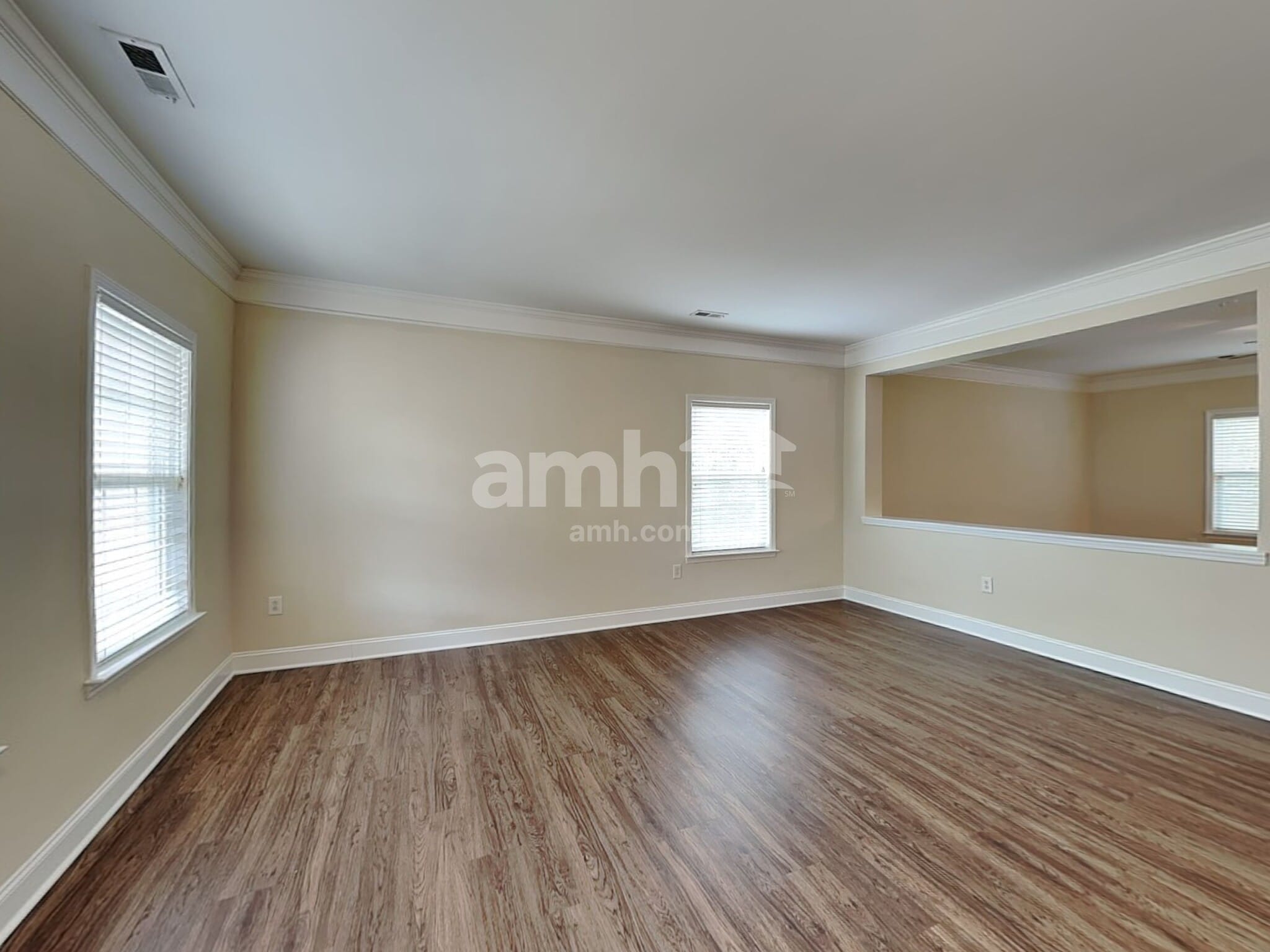Building Photo - 419 Annaberg Ln