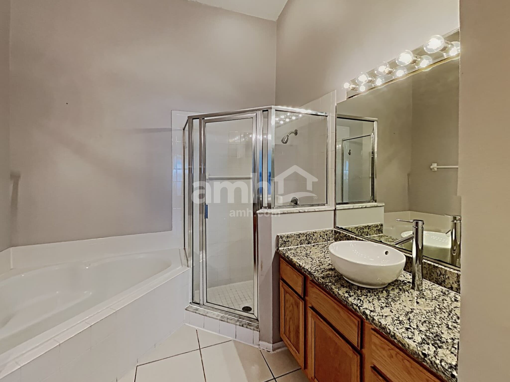 Building Photo - 503 Tree Shore Dr