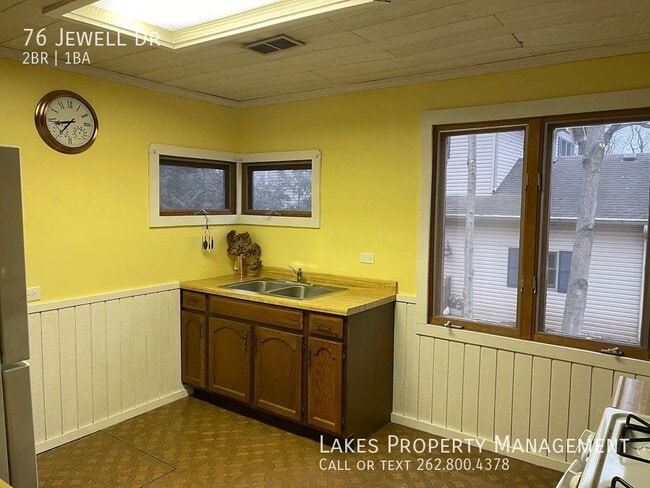 Building Photo - 76 Jewell Dr