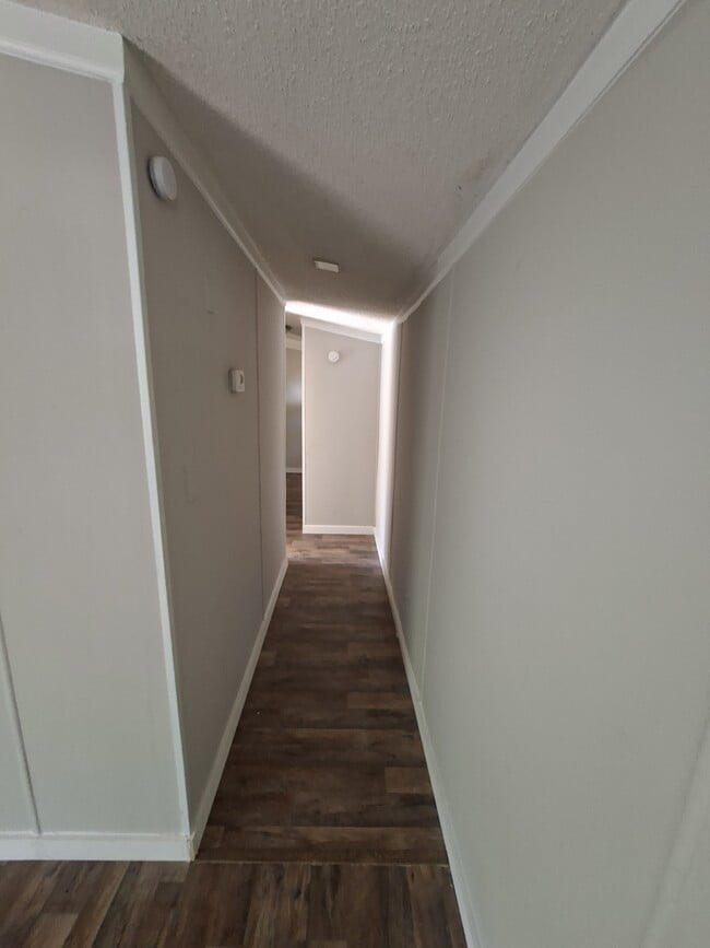 Building Photo - 292 Pittsburg Landing