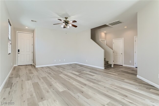 Building Photo - 6171 Sierra Blue Ct