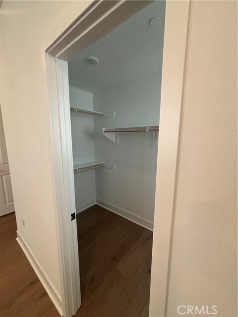 Building Photo - 1720 Park St