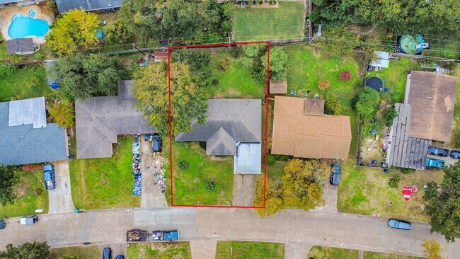 Building Photo - 9535 Vogue Ln