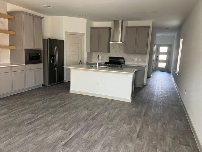 Building Photo - 12819 Heddington Grv Ln