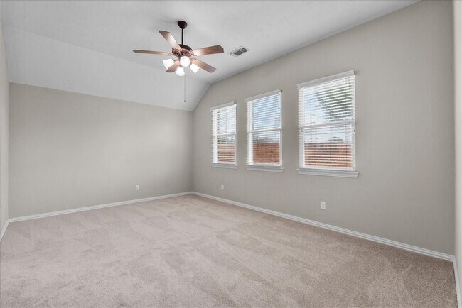 Building Photo - 2120 Red Timber Ct