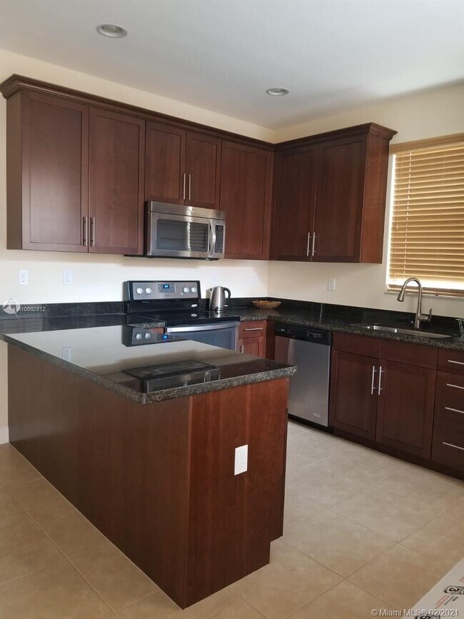 Building Photo - 14657 SW 14th St