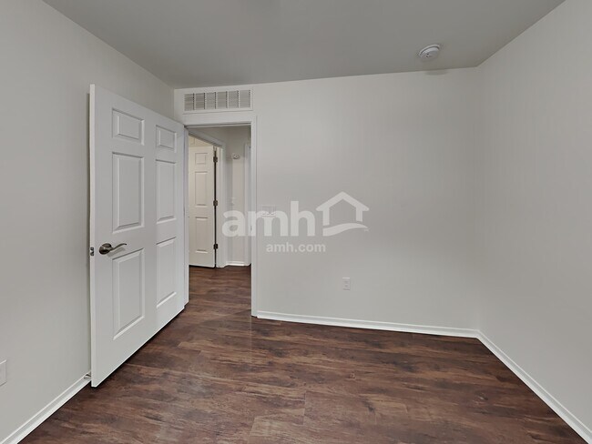 Building Photo - 11119 E Vail Vista Court