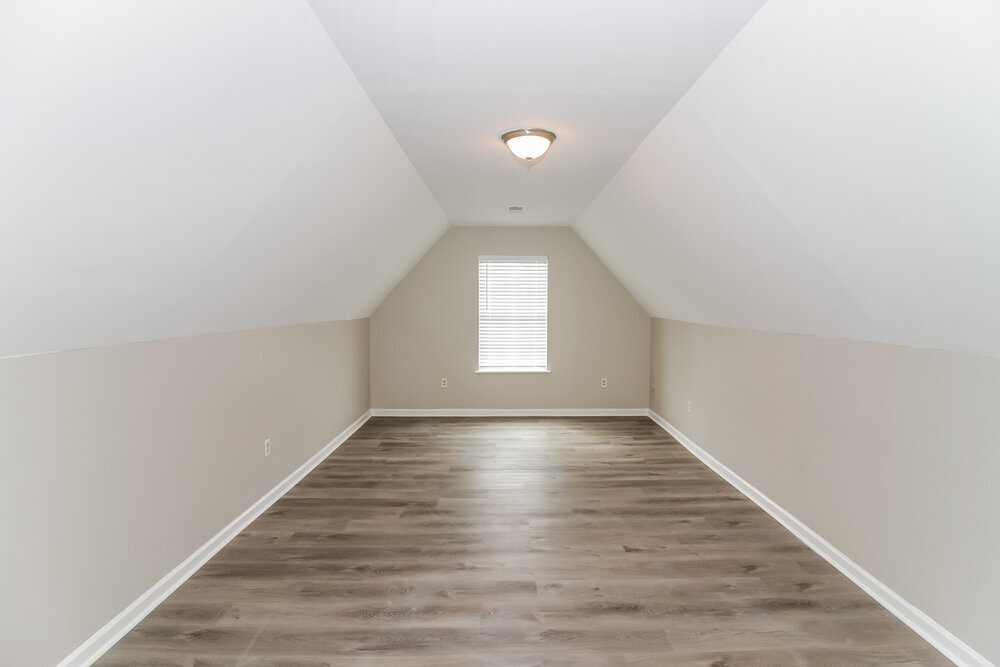 Building Photo - 10734 Ridgefield Dr