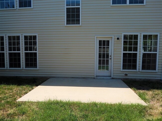Building Photo - 304 Millicent Way