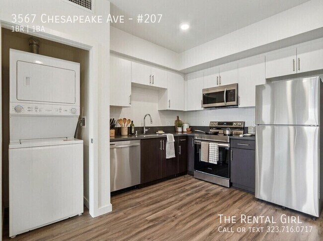 Building Photo - 3567 Chesapeake Ave