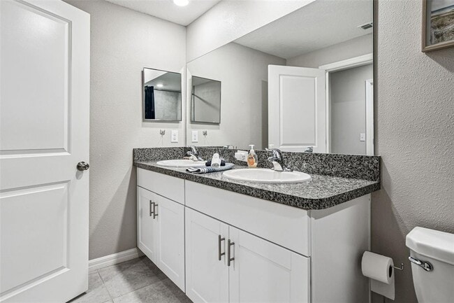 Building Photo - 4415 Globe Thistle Dr