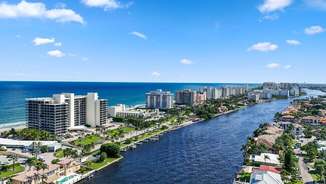 Building Photo - 2727 S Ocean Blvd