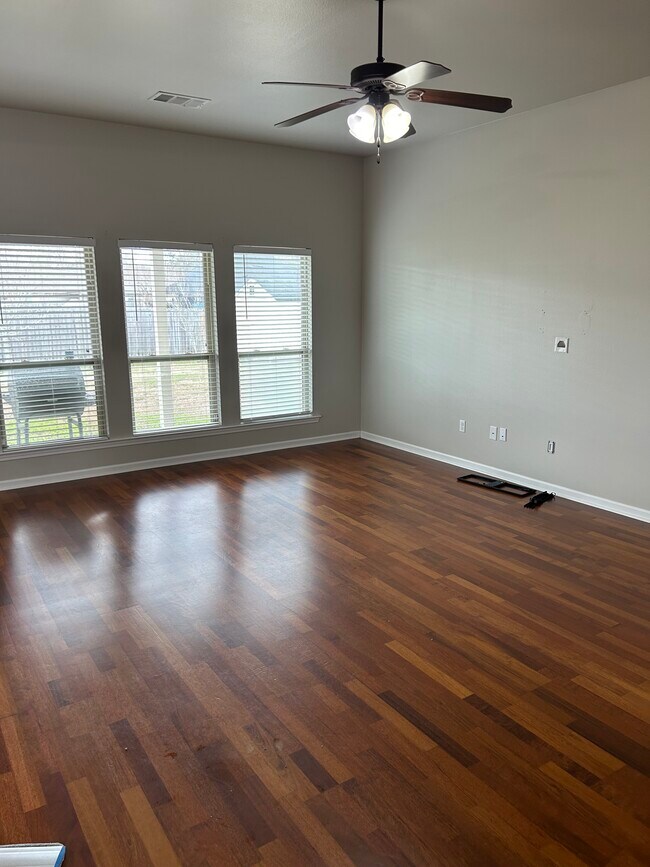Living Room - 14215 Martinique Drive