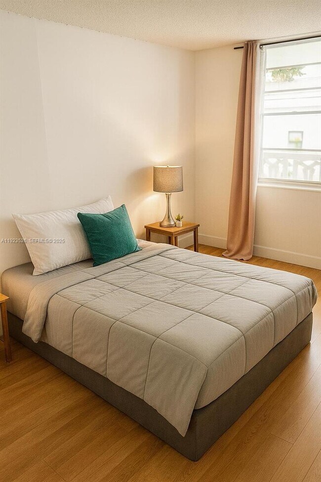 Building Photo - 1732 Meridian Ave