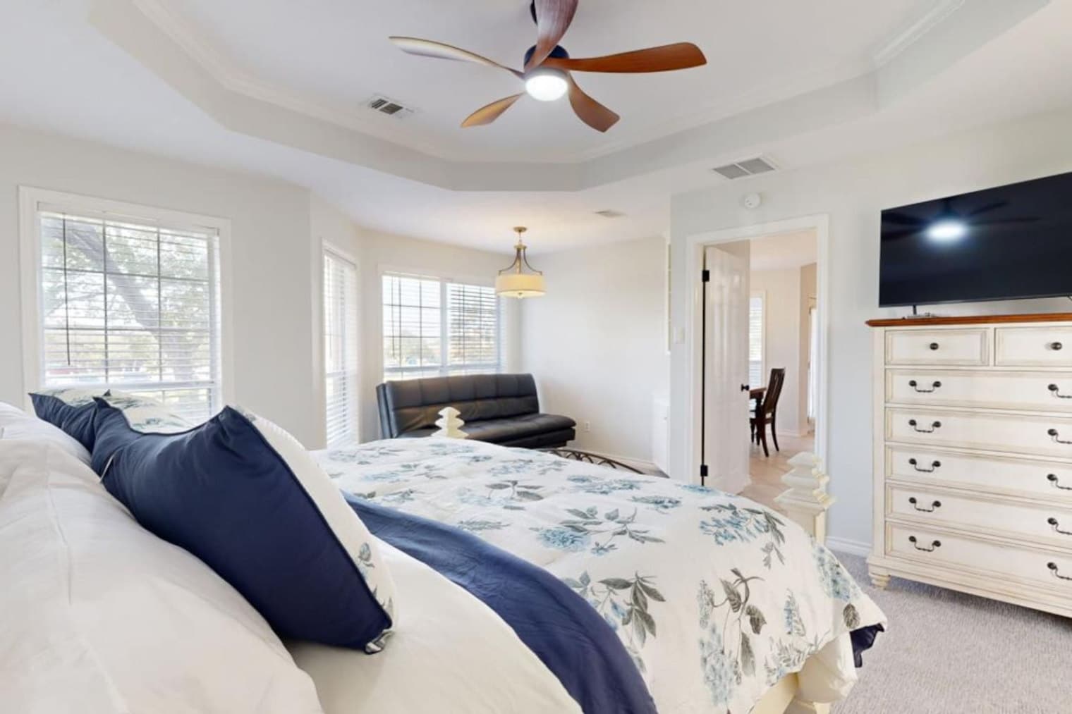 Building Photo - 1803 Fernhaven Cir