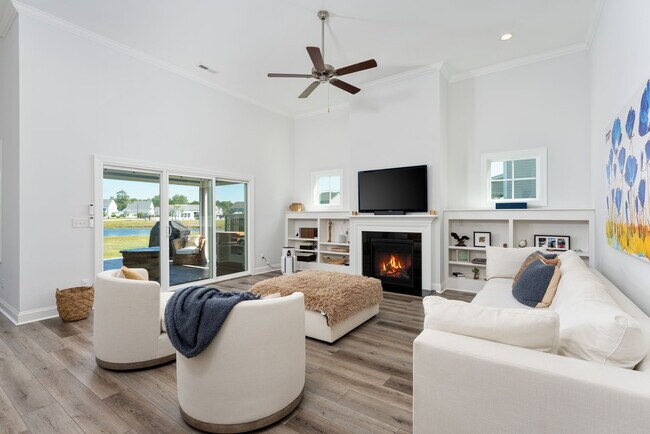Building Photo - 107 E Barred Owl Dr