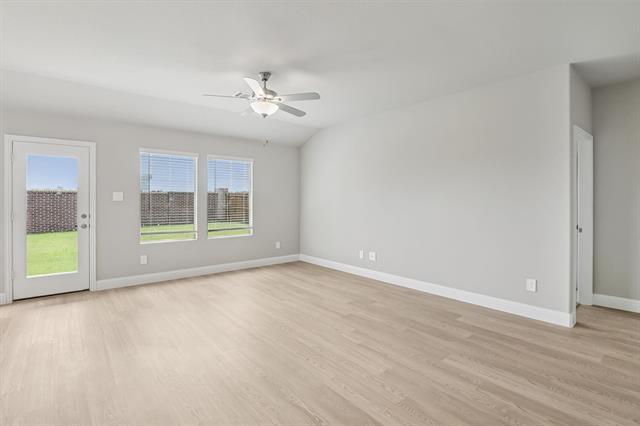 Building Photo - 2100 Gustavus Dr