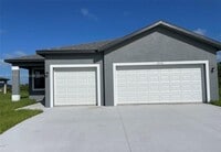 Building Photo - 3034 E Briarwood Cir