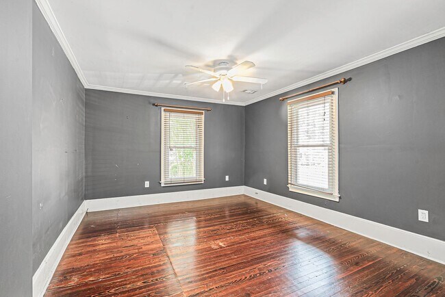 Building Photo - 1407 Glenwood Ave SE