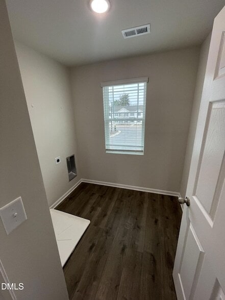 Building Photo - 1019 Peony Ln