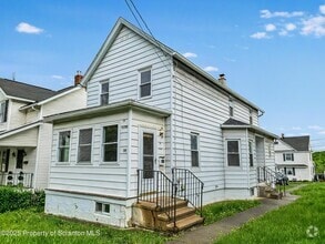 Building Photo - 311 Oleckna St