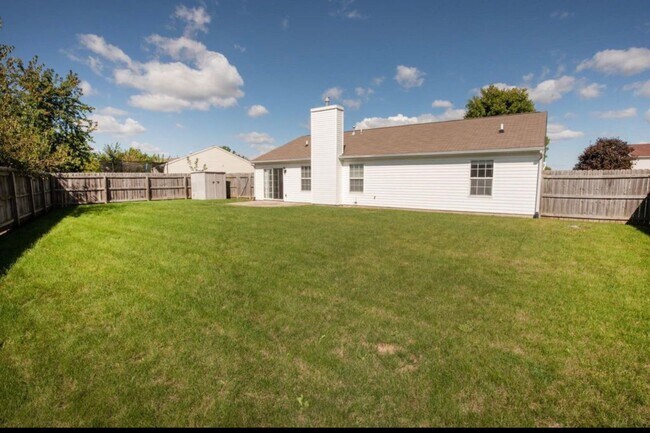 Building Photo - Carrington Estates...3 Bedroom 2 Bath