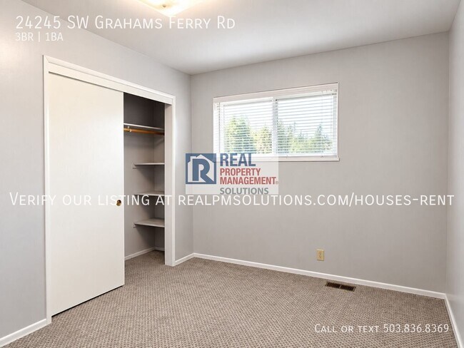 Building Photo - 24245 SW Grahams Ferry Rd