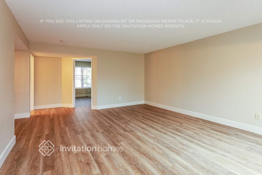 Building Photo - 2592 Clipper Ln