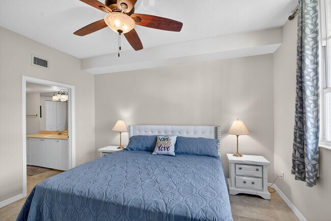 Building Photo - 600 S Dixie Hwy