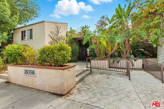 Building Photo - 18350 Hatteras St