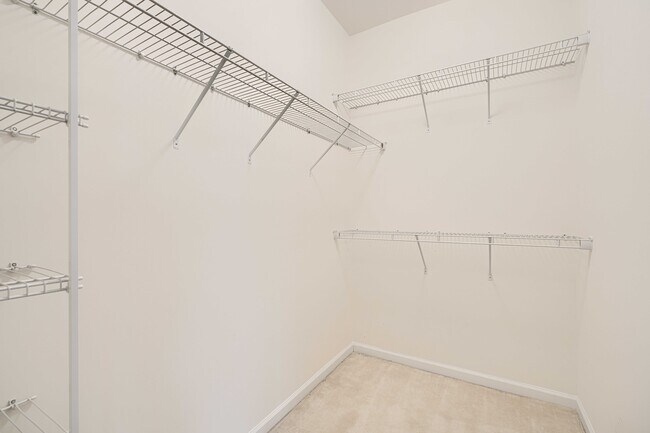 Building Photo - 7403 Wild Honey Way